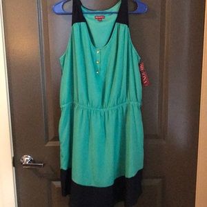 Tropic Green & Navy Dress. NWT Size XXL